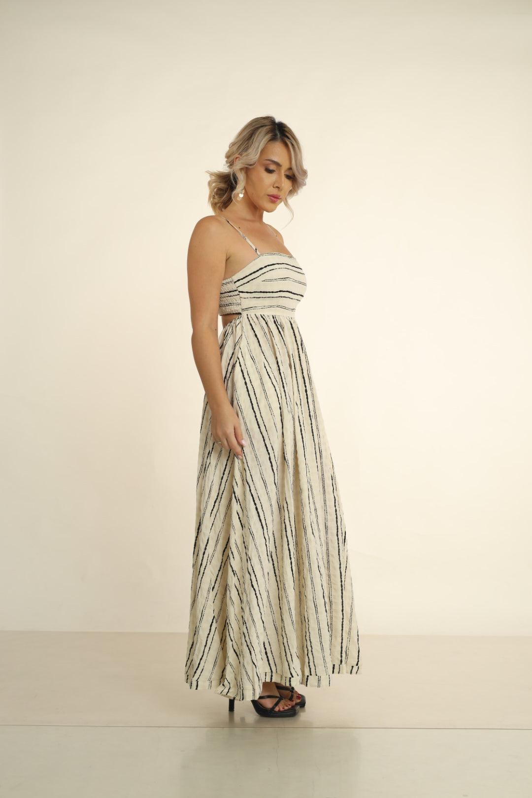 SUNDOWN SERINITY MAXI DRESS-BACK CUTOUT MAXI DRESS BLACK BEIGE STRIPE